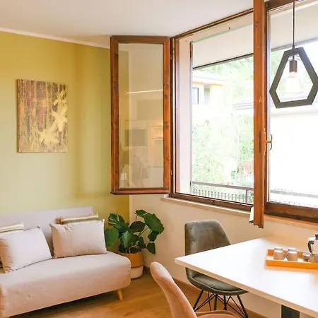 Apartment Am Mit Pool