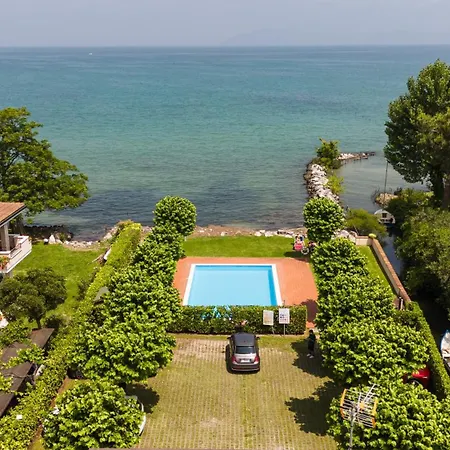 Apartment Am Mit Pool